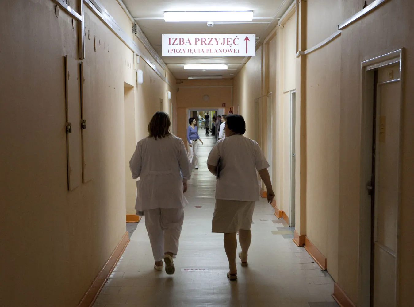 Rząd PiS dał pielęgniarkom, PO zabierze