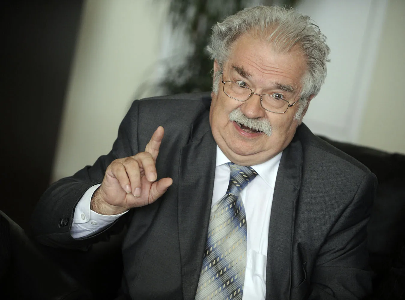 "Buzek to partacz, a Thun to fanatyczka"