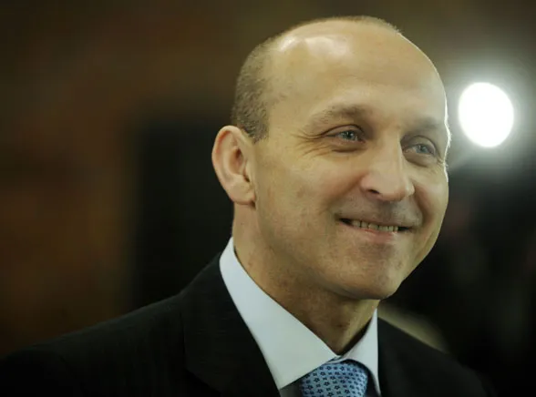 Marcinkiewicz za młody na europarlament