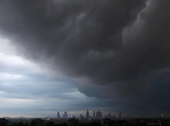 Grad, deszcz, wichury... co jeszcze?