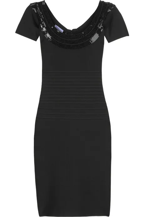 A czy w twojej szafie jest już mała czarna?