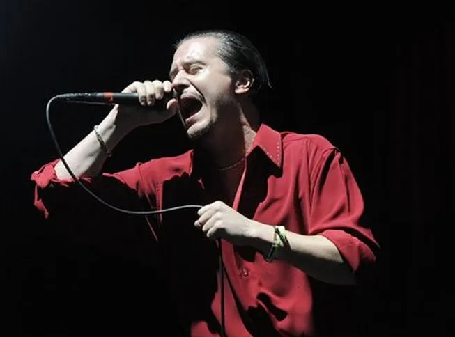 Mike Patton spartaczył swoją włoską robotę