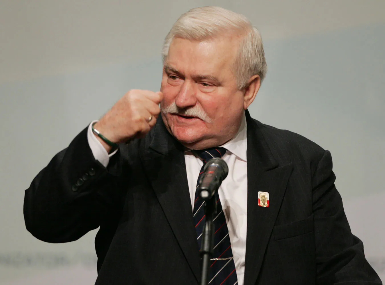 Lech Wałęsa wzywa do rękoczynów