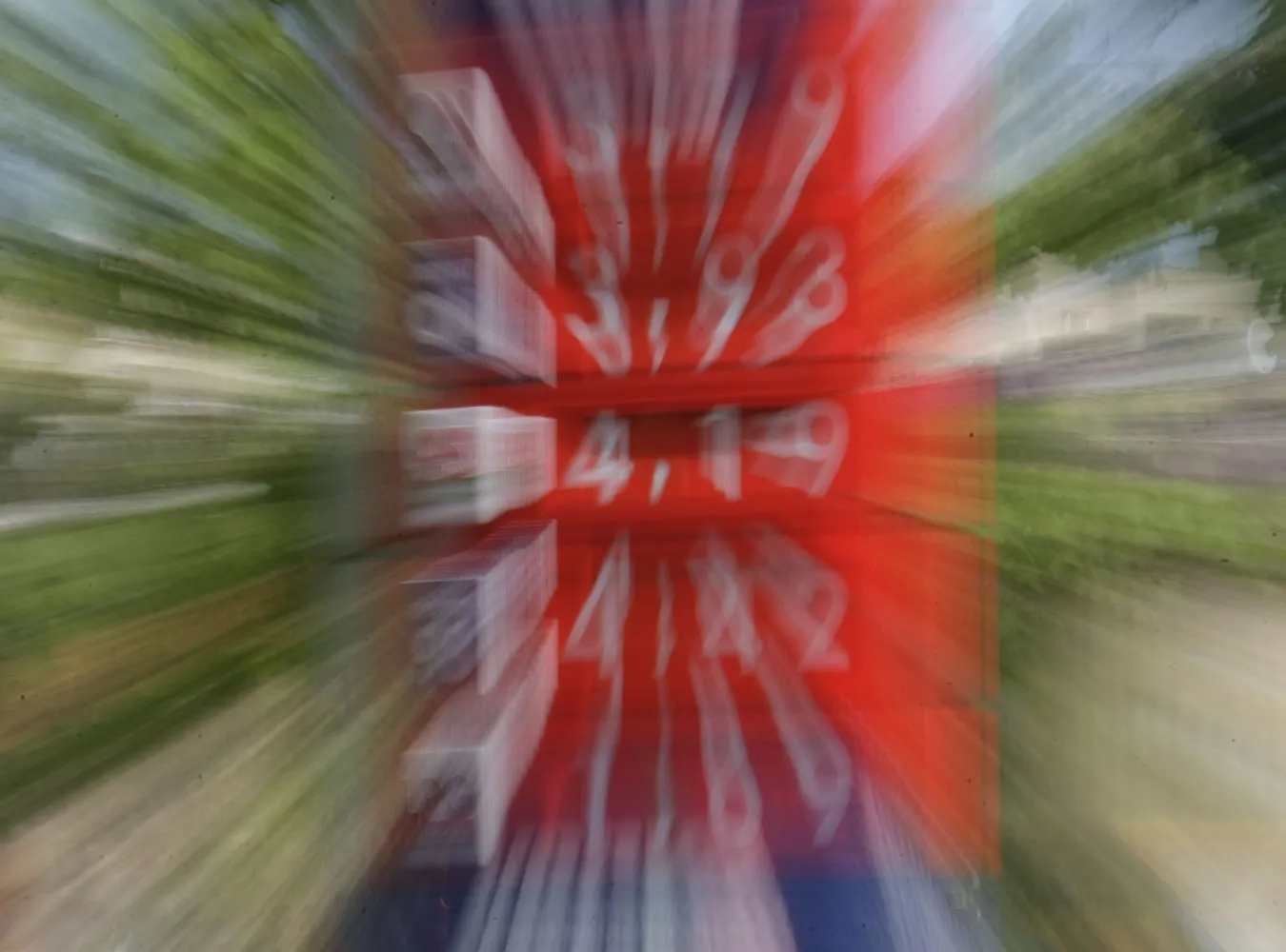 Rząd złupi nas na stacji paliw