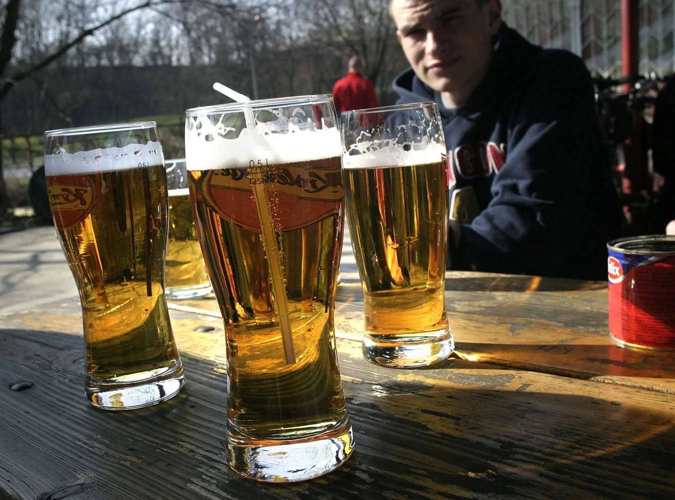 Mamy kryzys. Polacy piją coraz mniej