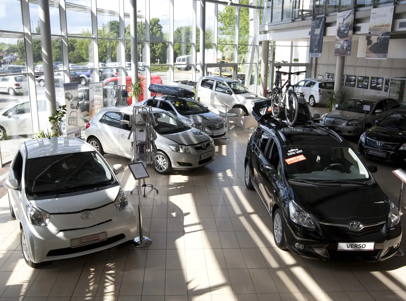 Ceny nowych aut idą w dół