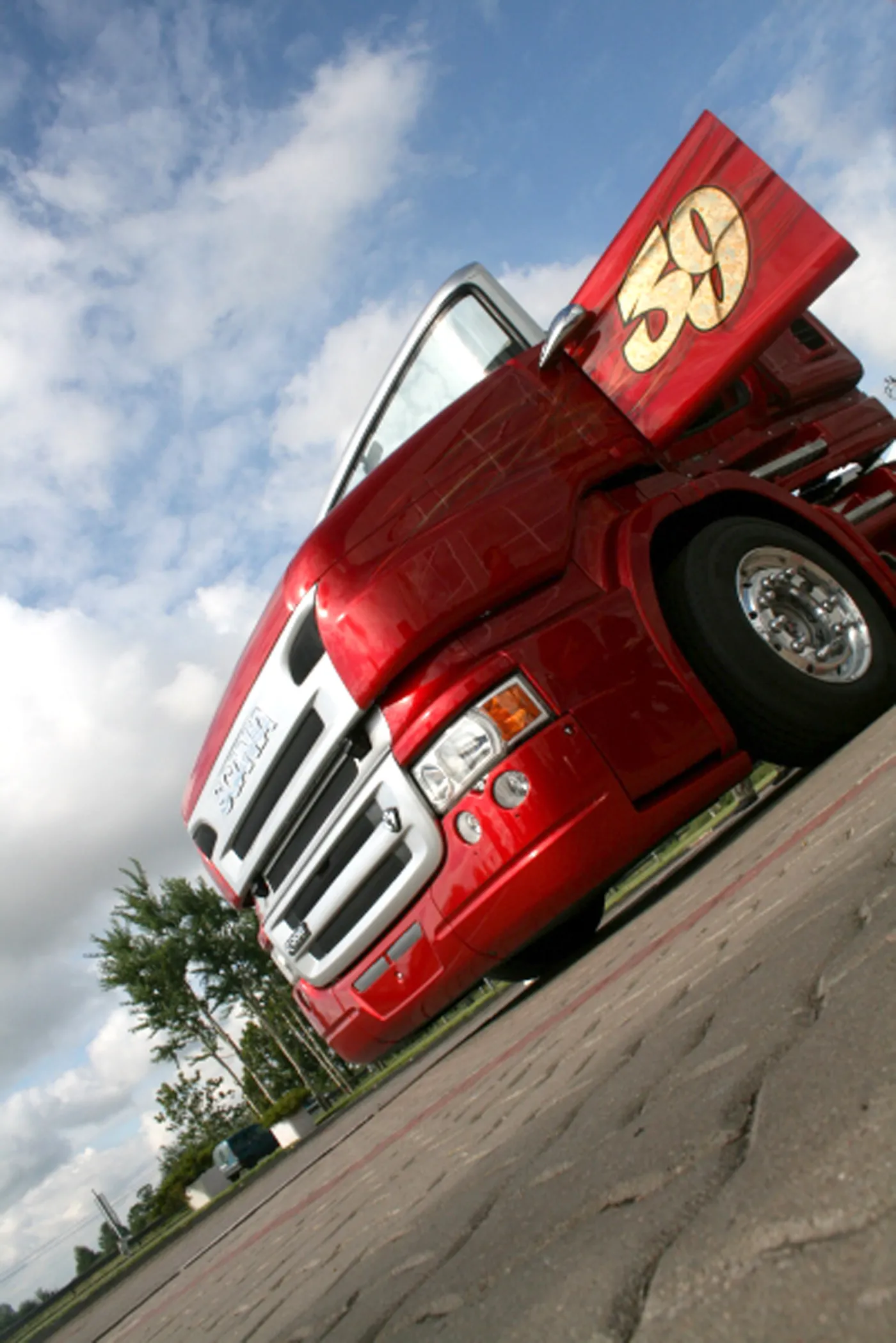 fr_scaniaa2_105590a_363453.jpg
