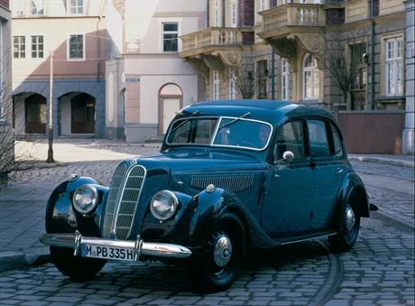 bmw_335_1939_r_6780a_1404550.jpg