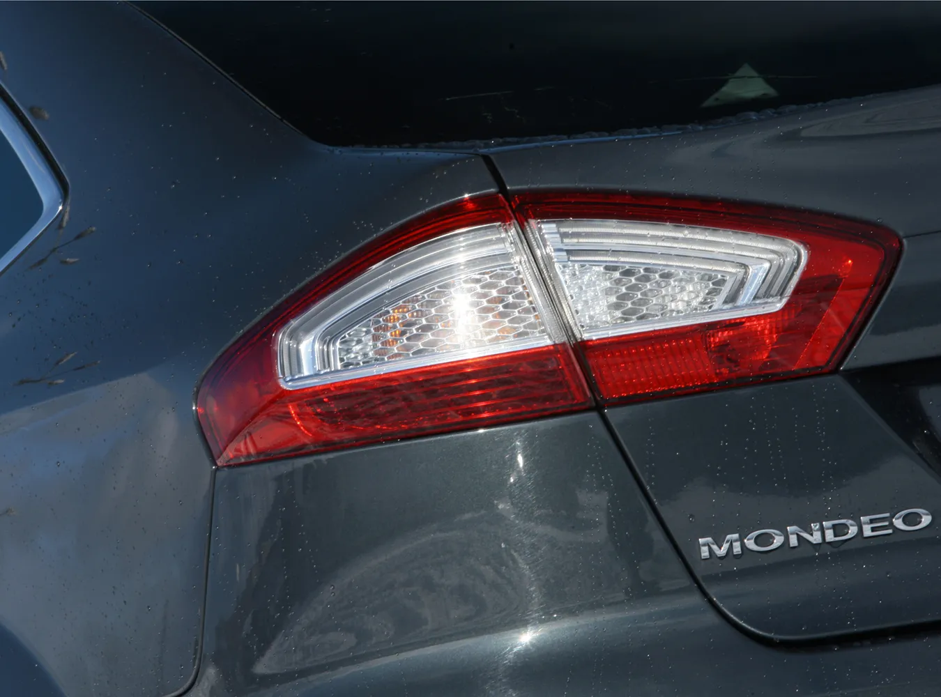 1863234-ford-mondeo-test-18.jpg