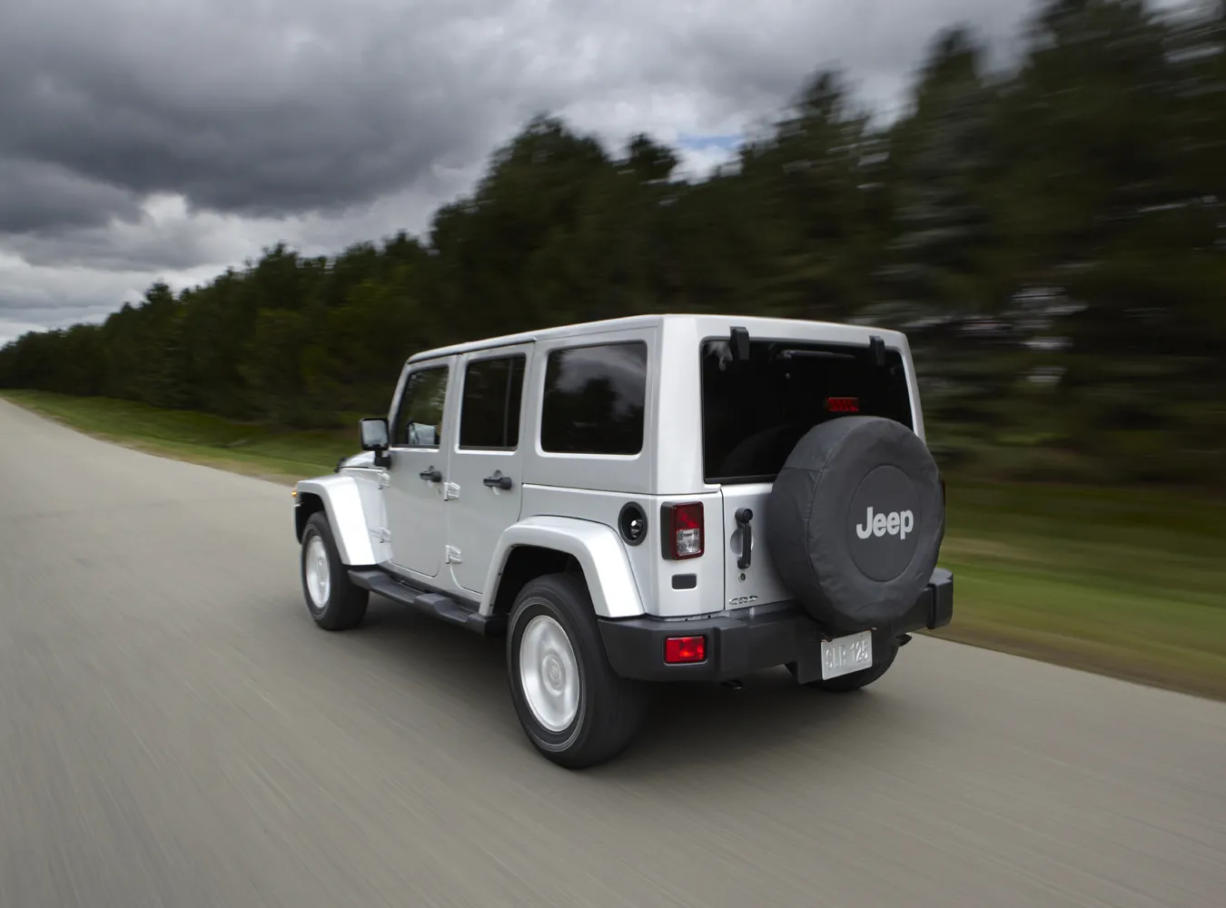 1882891-jeep-wrangler-136jp.jpg
