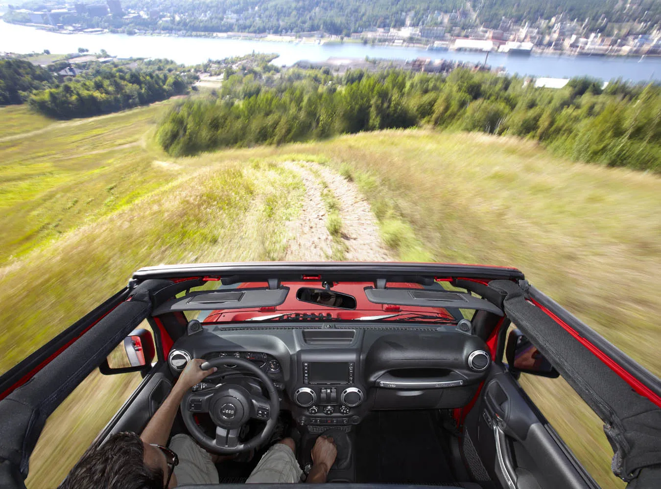 1882966-jeep-wrangler-140jp.jpg