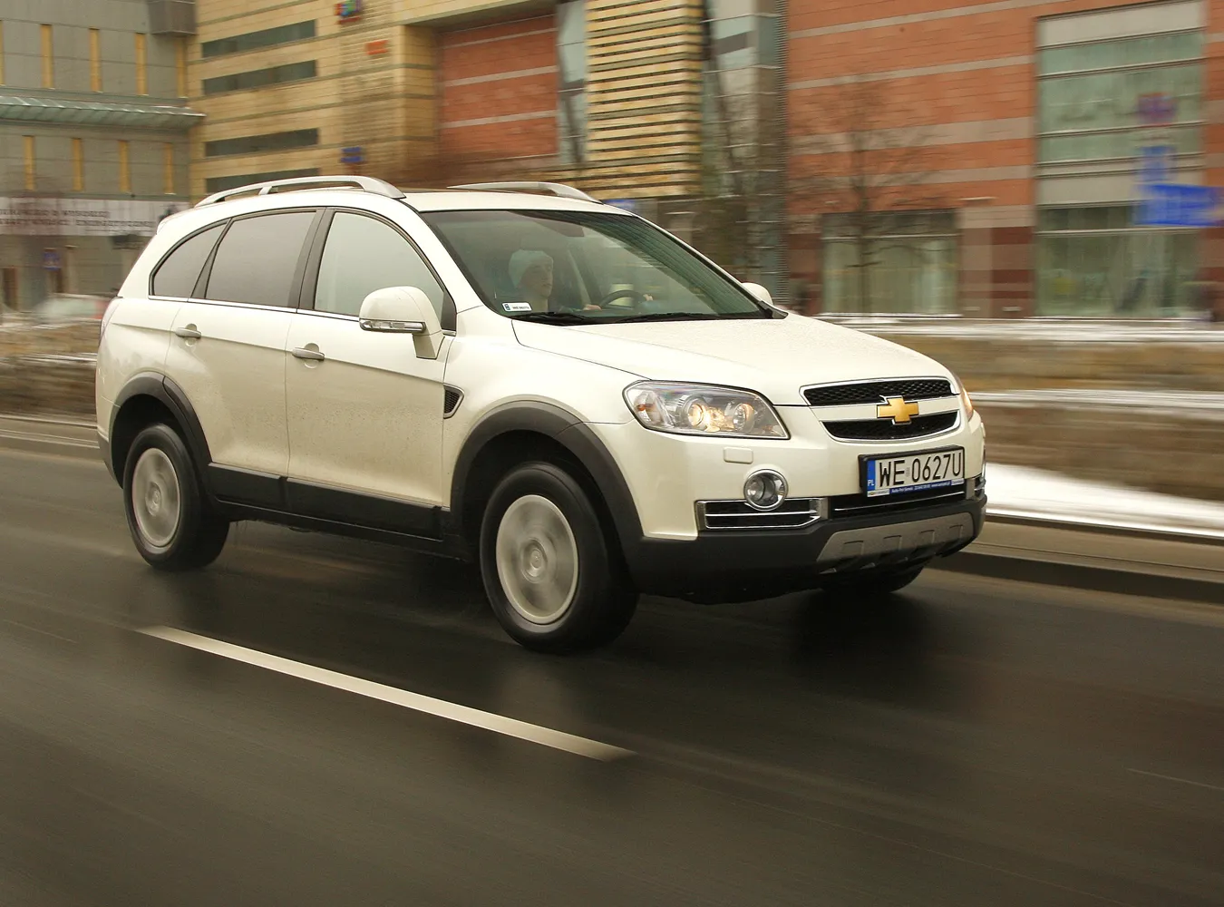 1917708-chevrolet-captiva-9.jpg