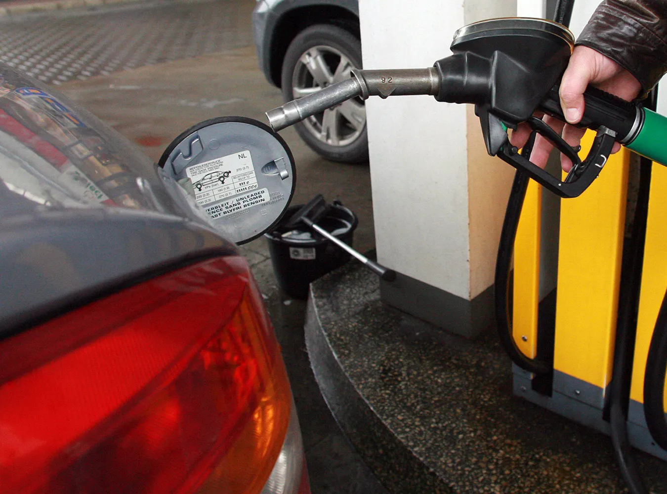 Gigant przejmie stacje paliw w Polsce