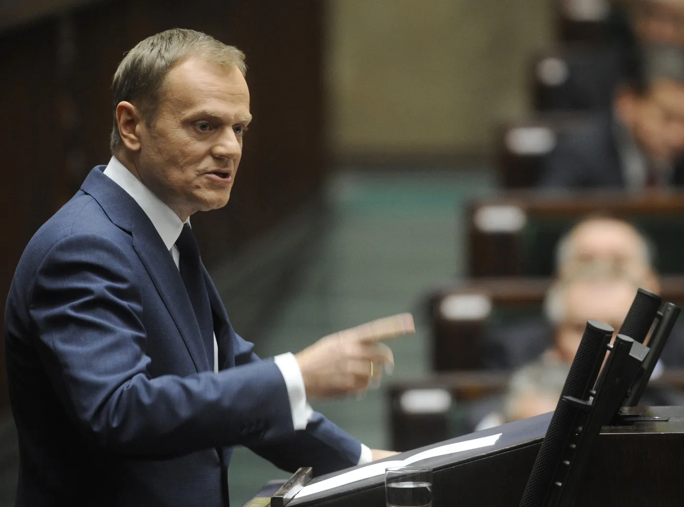 Jurgiel o Tusku: Nie może być kapitanem, bo klnie na boisku