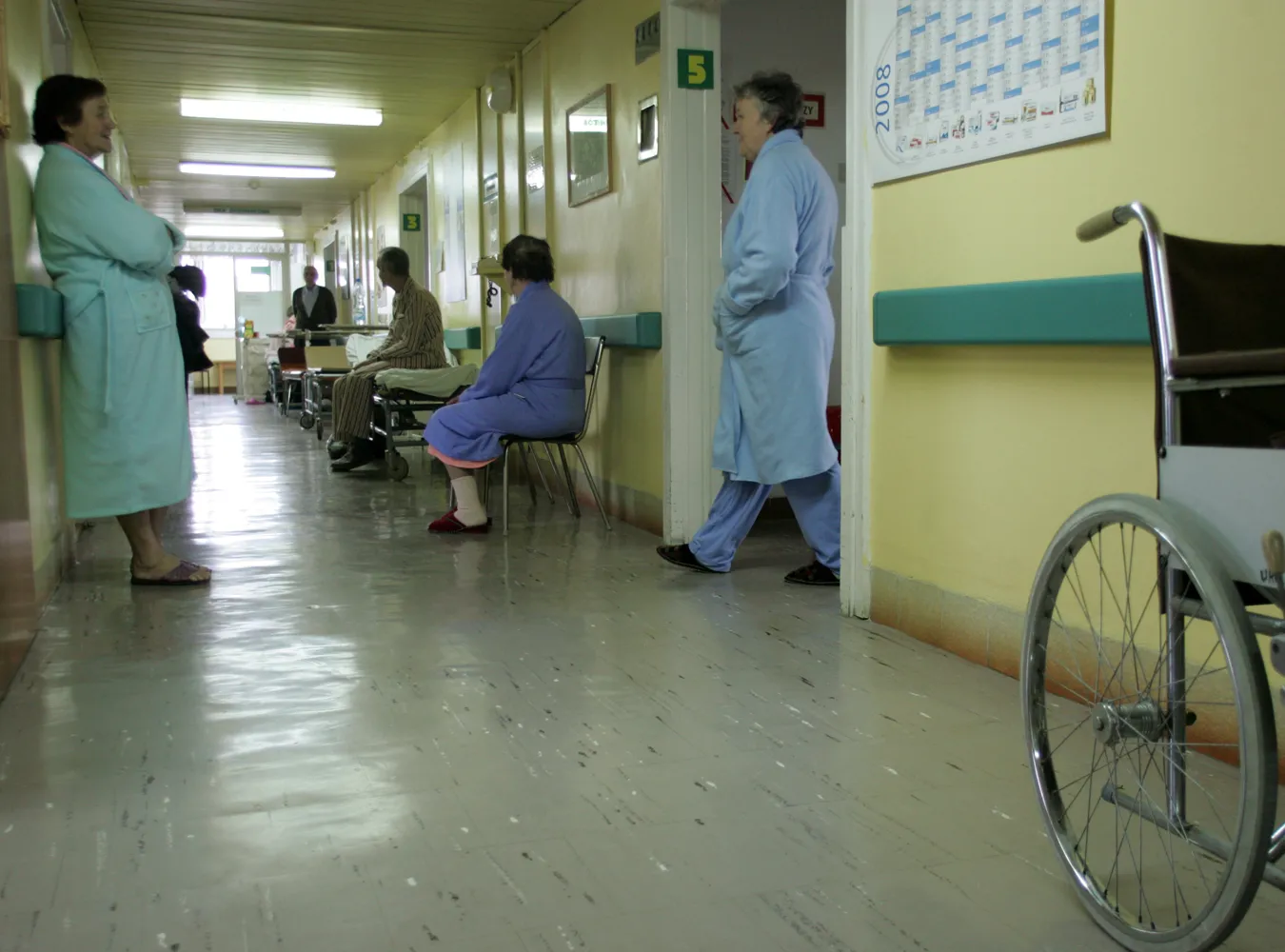 Politycy się cieszą, pacjenci denerwują