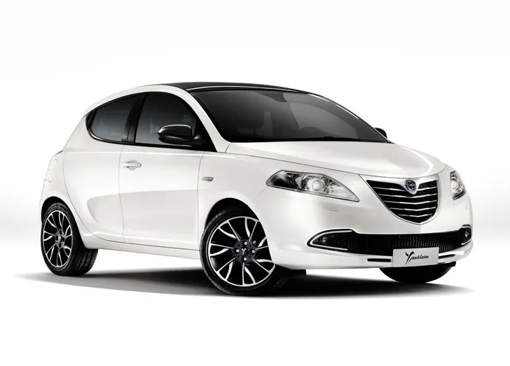 1930796-lancia-ypsilon-nowa.jpg
