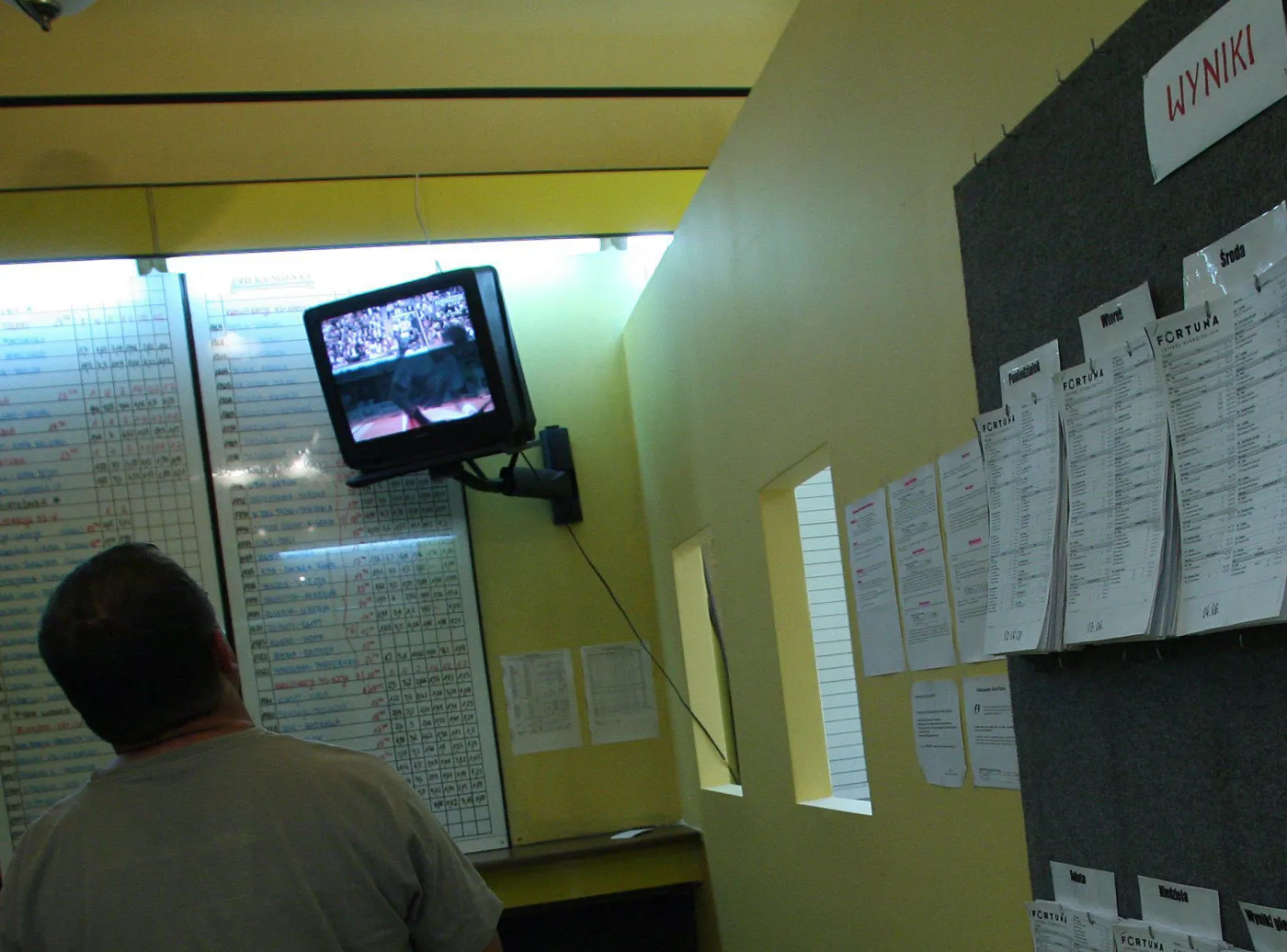 Firmy bukmacherskie uważają, że faworytem ostatniego meczu jest Polska