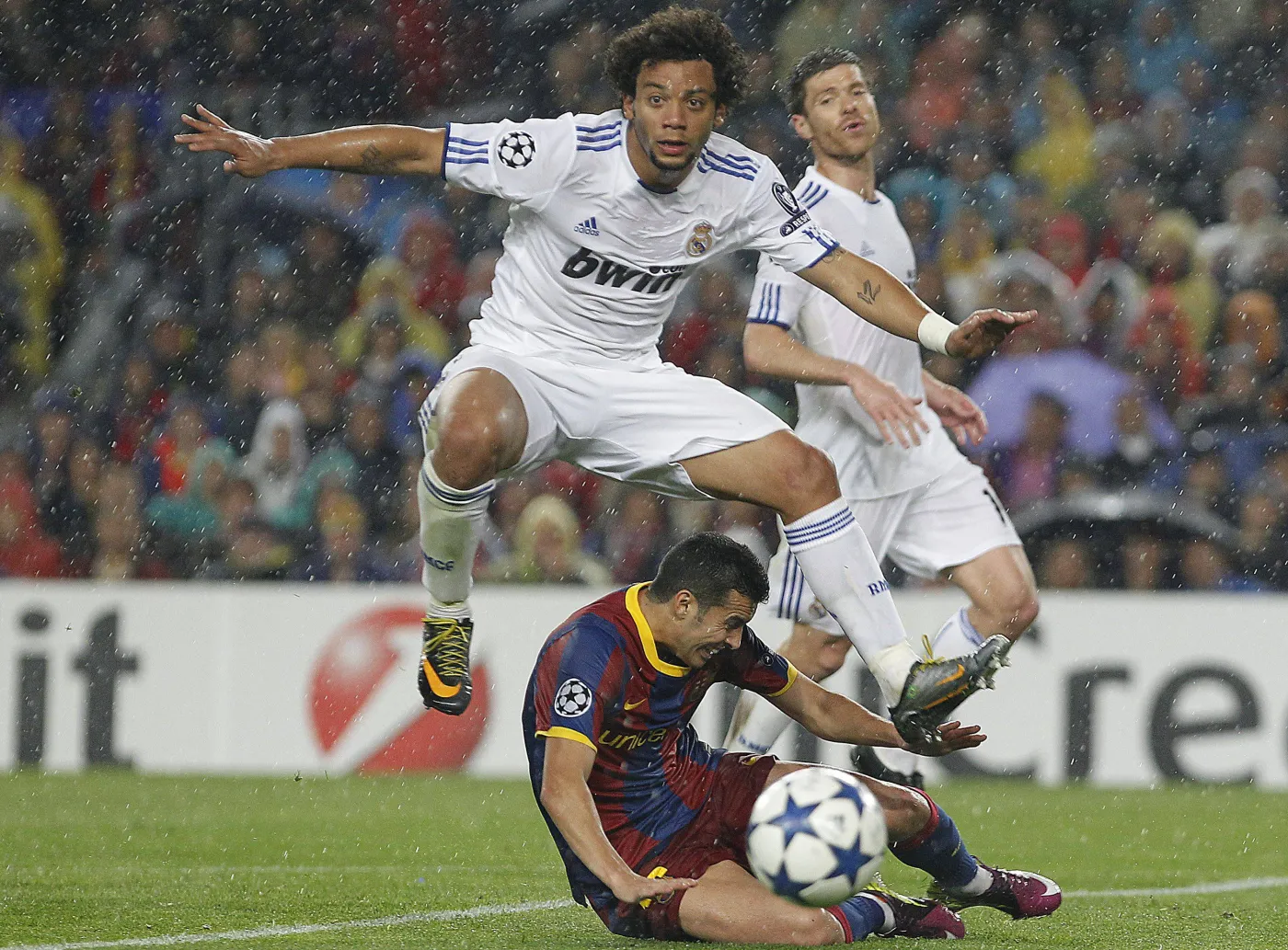 Superpuchar Hiszpanii obejrzą nawet kibice w Nepalu