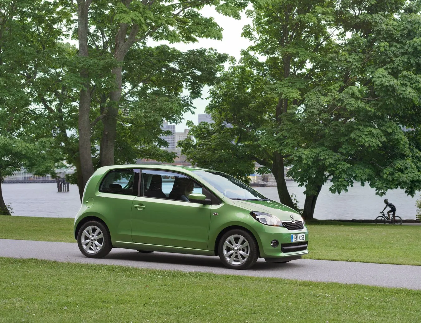 2701753-skoda-citigo-main-3.jpg