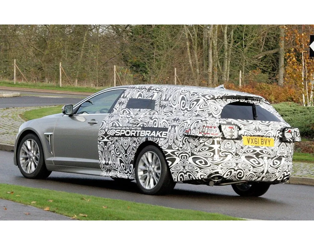 2959698-jaguar-xf-sportbrake.jpg