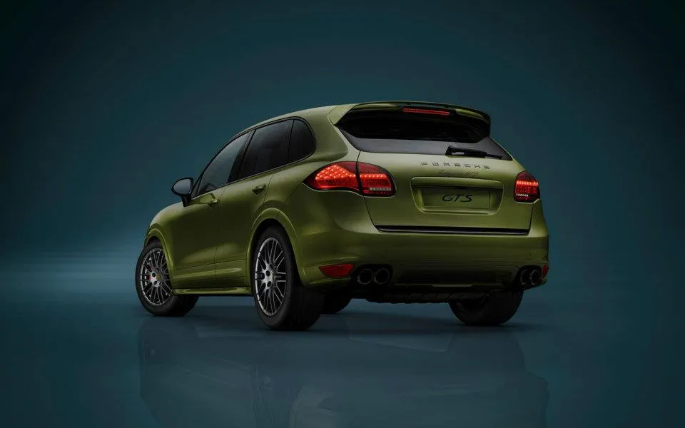 3341350-porsche-cayenne-gts.jpg
