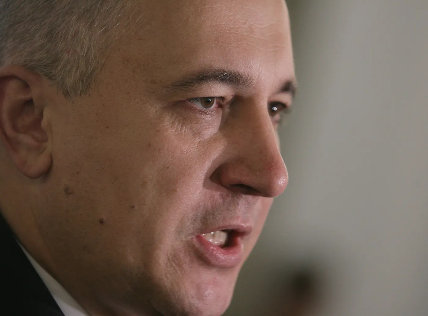 Poseł PiS apeluje: Ekshumować ciała Marii i Lecha Kaczyńskich