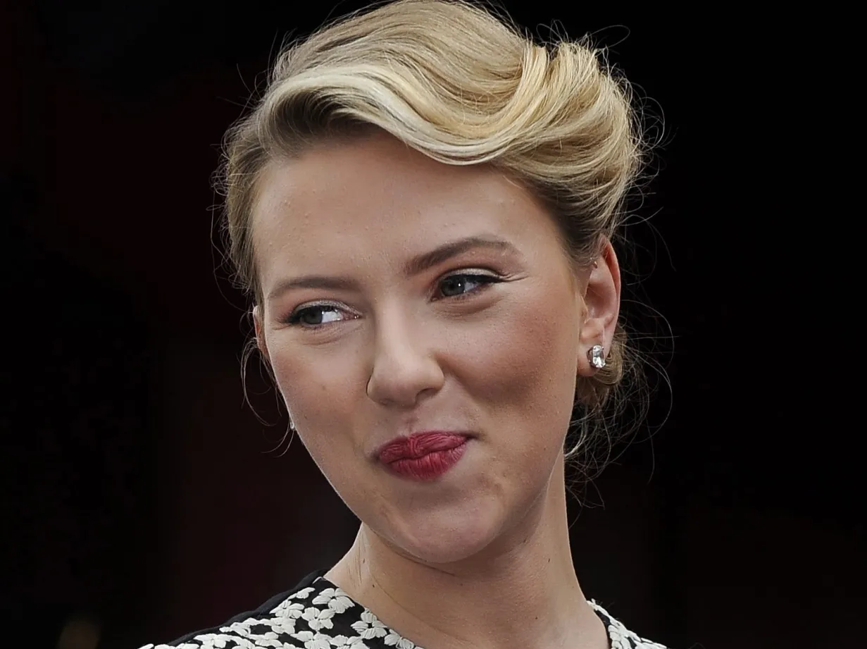 3446886-scarlett-johansson.jpg