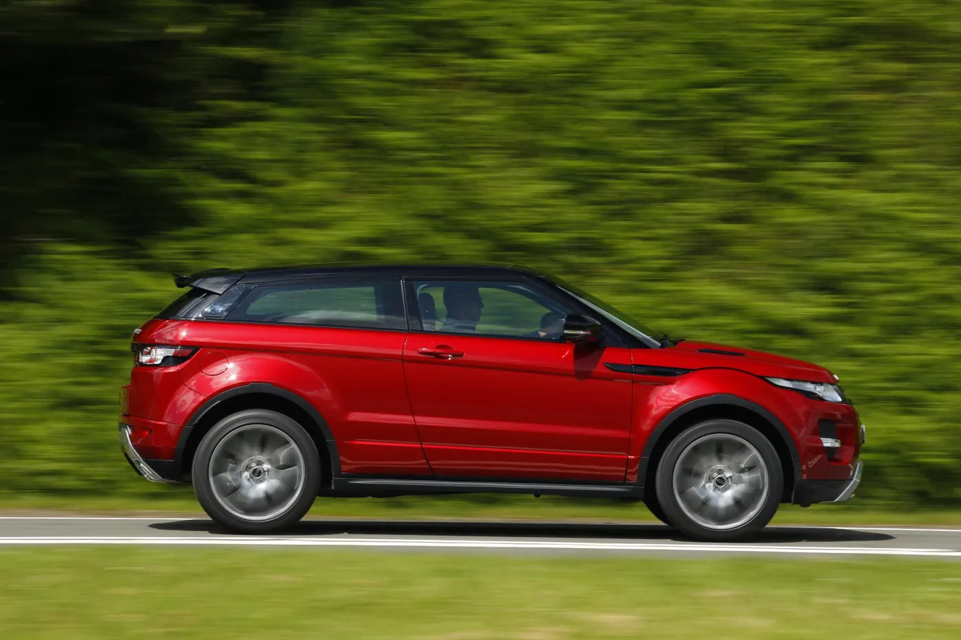 3475098-range-rover-evoque.jpg