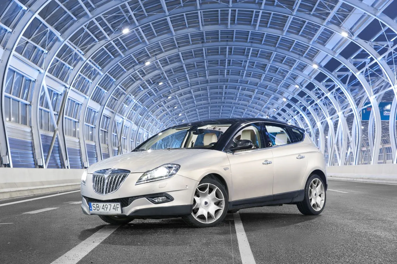 3114099-lancia-delta-seria-1.jpg
