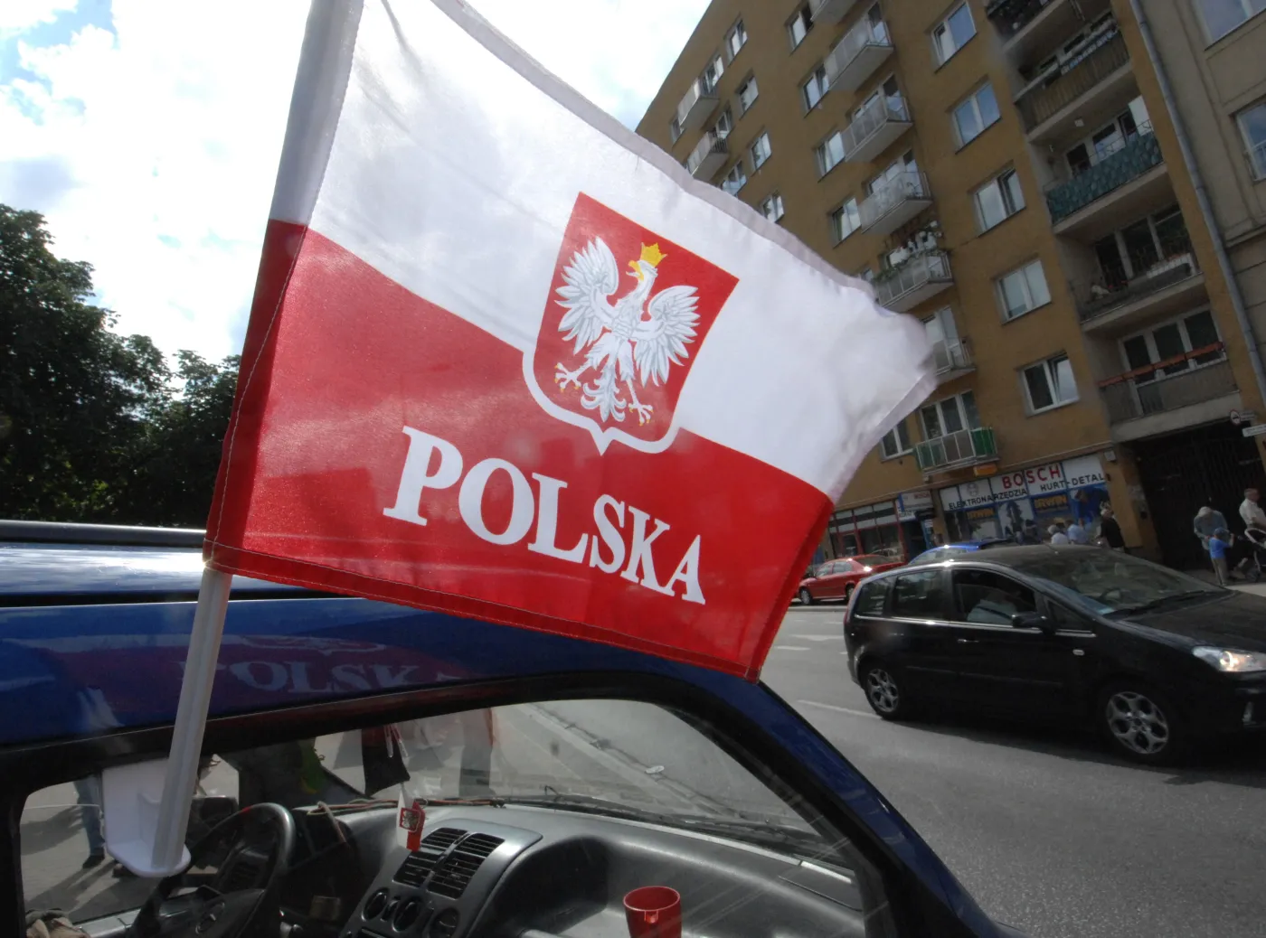 flaga biało-czerwona