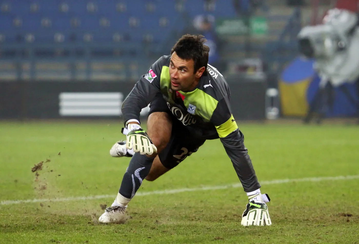 Bramkarz Lecha wygrał... nietypowy wyścig samochodowy