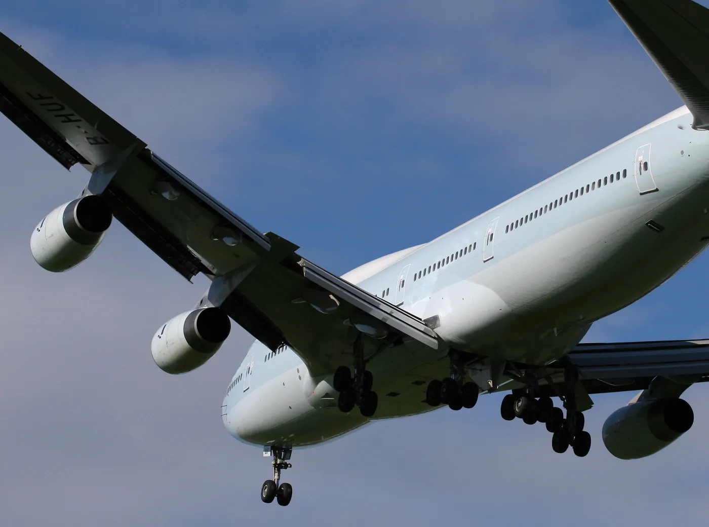 Koniec luksusowych podróży. Wszyscy oszczędzają