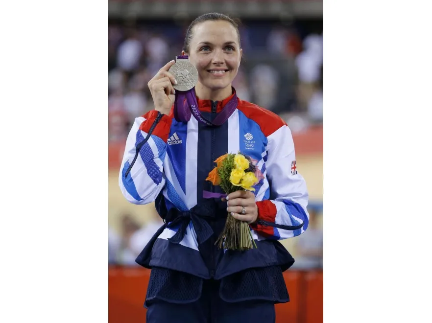 3913575-victoria-pendelton.jpg