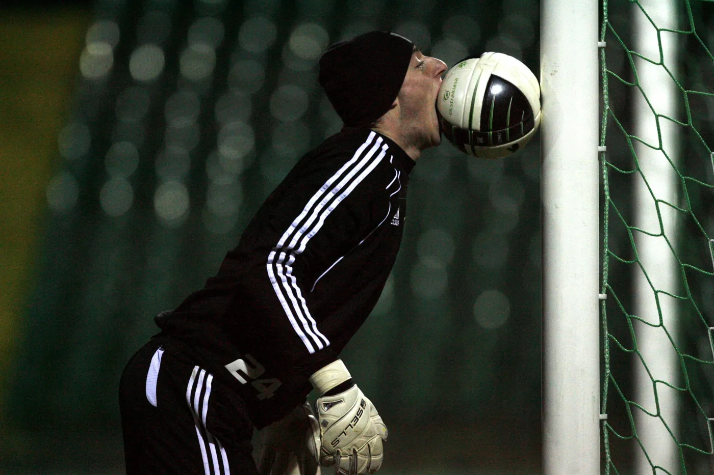 Polski piłkarz zamiast Ekstraklasy woli oglądać serial na Polsacie