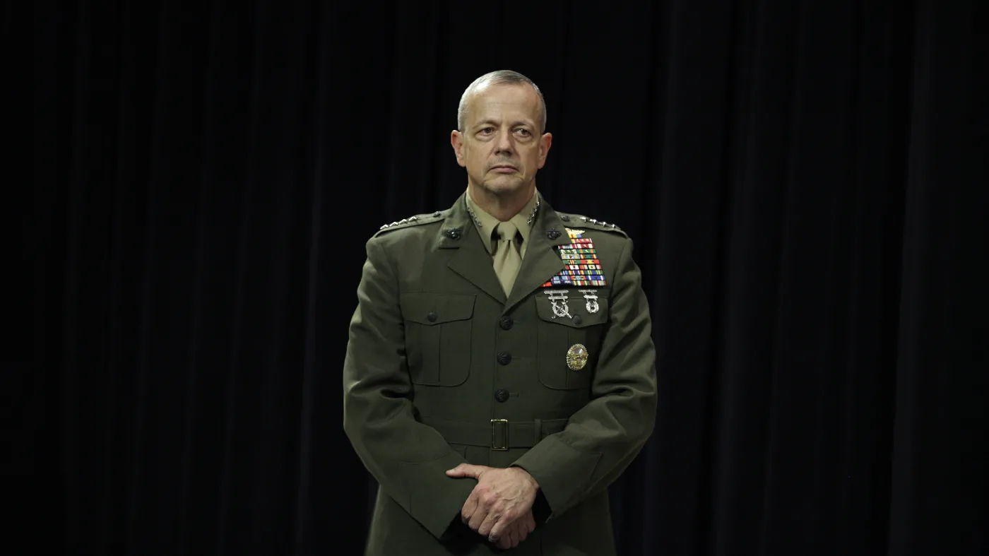 Romansu nie było. Generał Allen oczyszczony z zarzutów