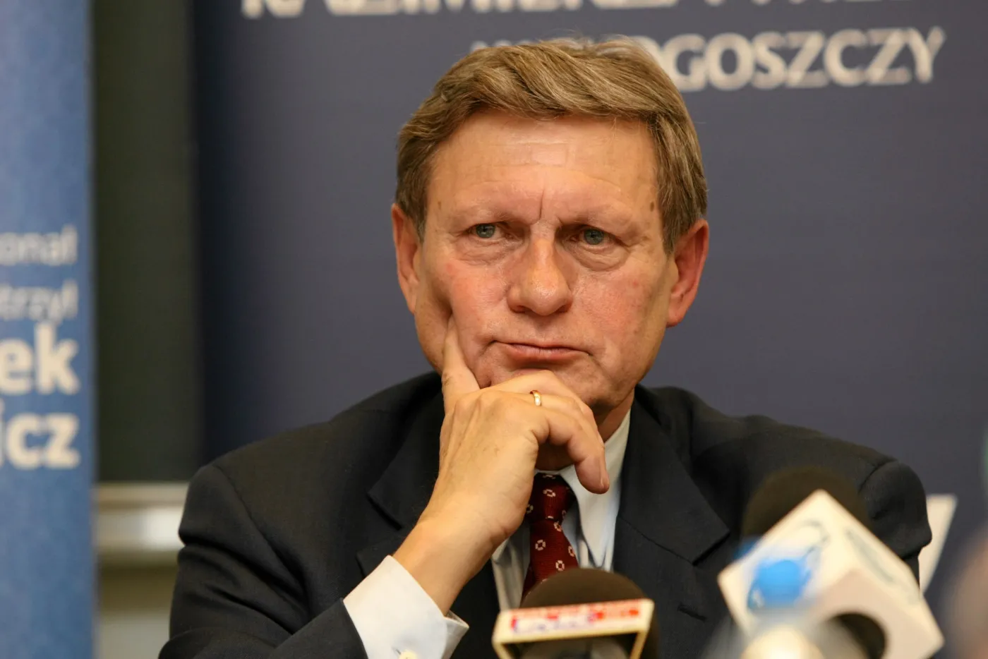 Balcerowicz atakuje Rostowskiego: Buduje czarną propagandę