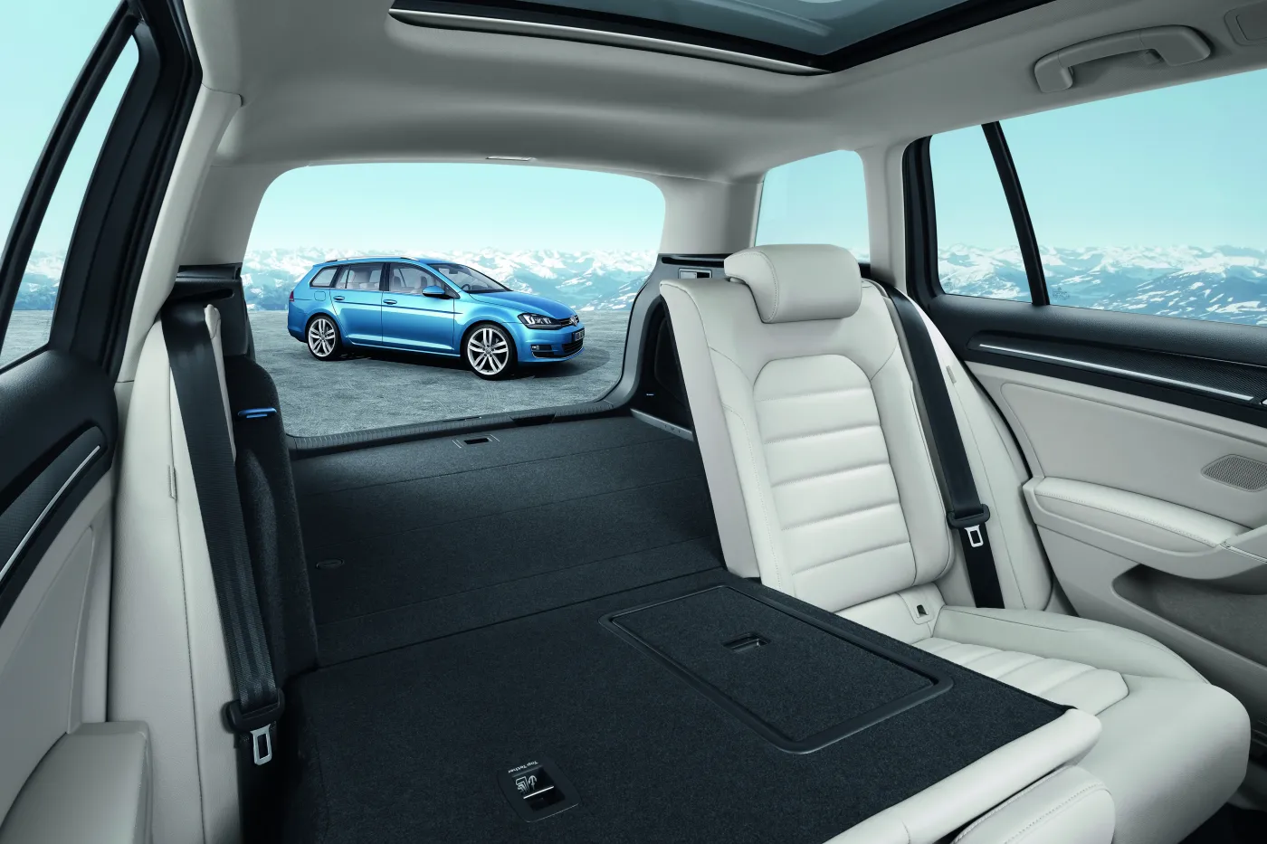 3,3 l na setkę i bagażnik większy o 100 litrów! Volkswagen golf variant w Polsce