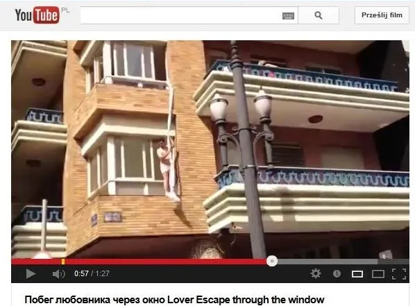 Uciekał z domu kochanki przez okno. Przechodnie mieli ubaw