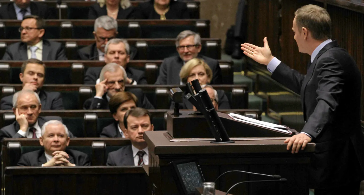 4703084-sejm-tusk-kaczynski.jpg