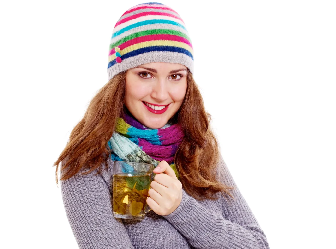 Kobieta pije herbatę