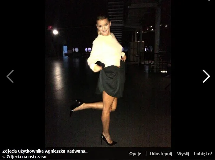 Co za widok! Radwańska w czarnych szpilkach i krótkiej spódnicy