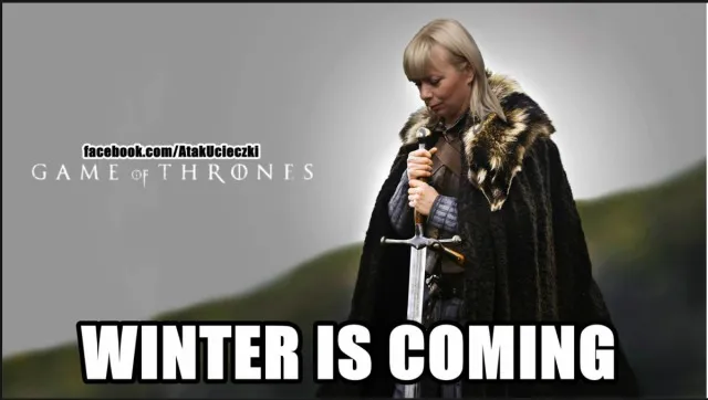 Elżbieta Bieńkowska. MEMY (źródło: Facebook/com/AtakUcieczki)