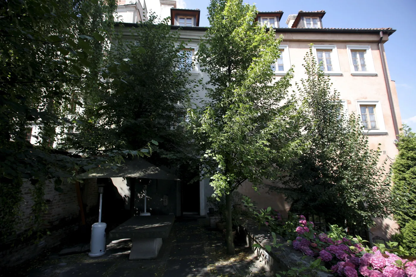 5575445-dom-janusza-palikota.jpg
