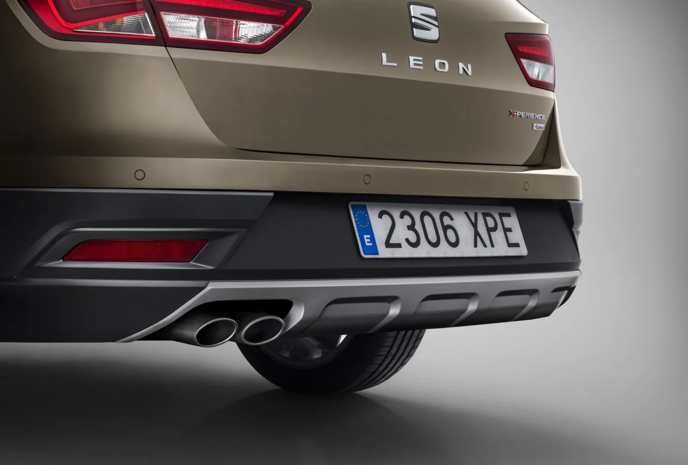 6558261-seat-leon-x-perience.jpg