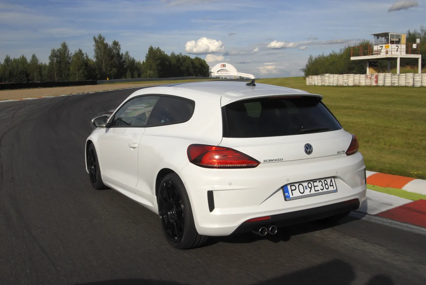 6696602-volkswagen-scirocco.jpg