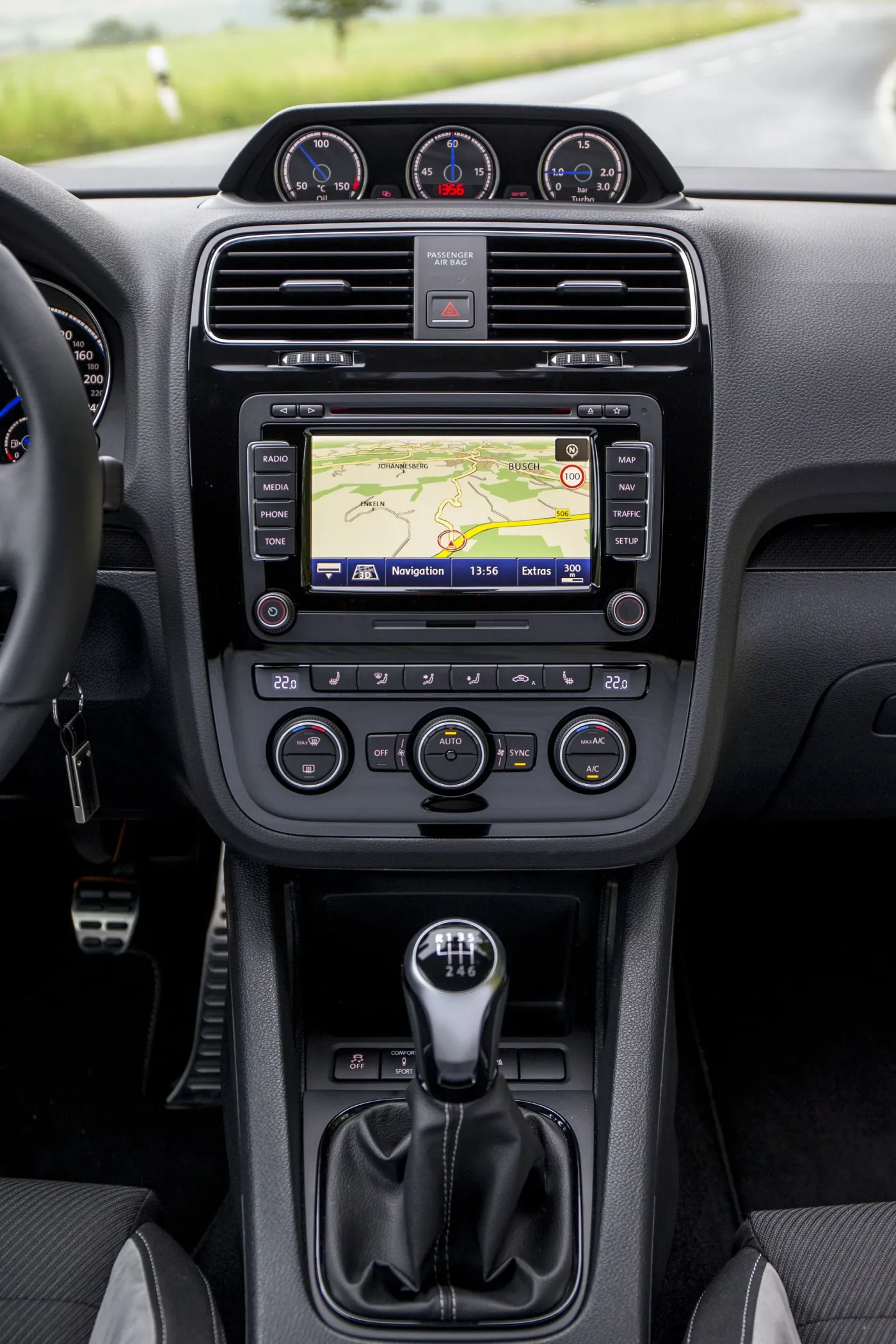 6696687-volkswagen-scirocco.jpg