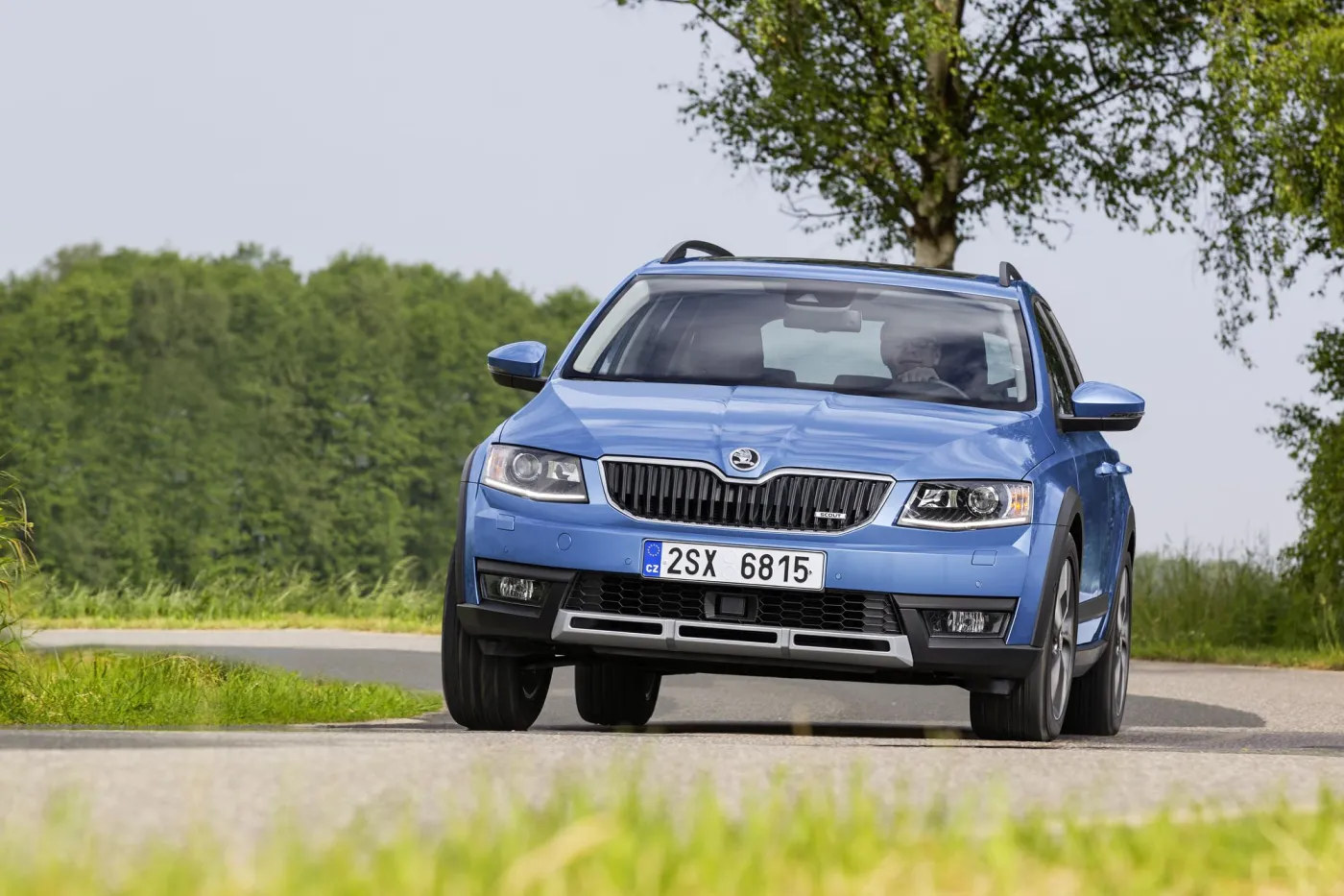 6558629-skoda-octavia-scout.jpg