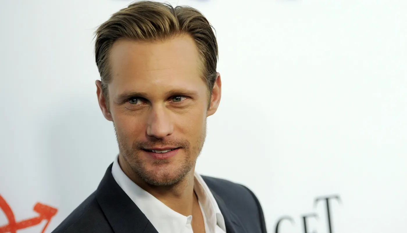 6372314-alexander-skarsgard.jpg