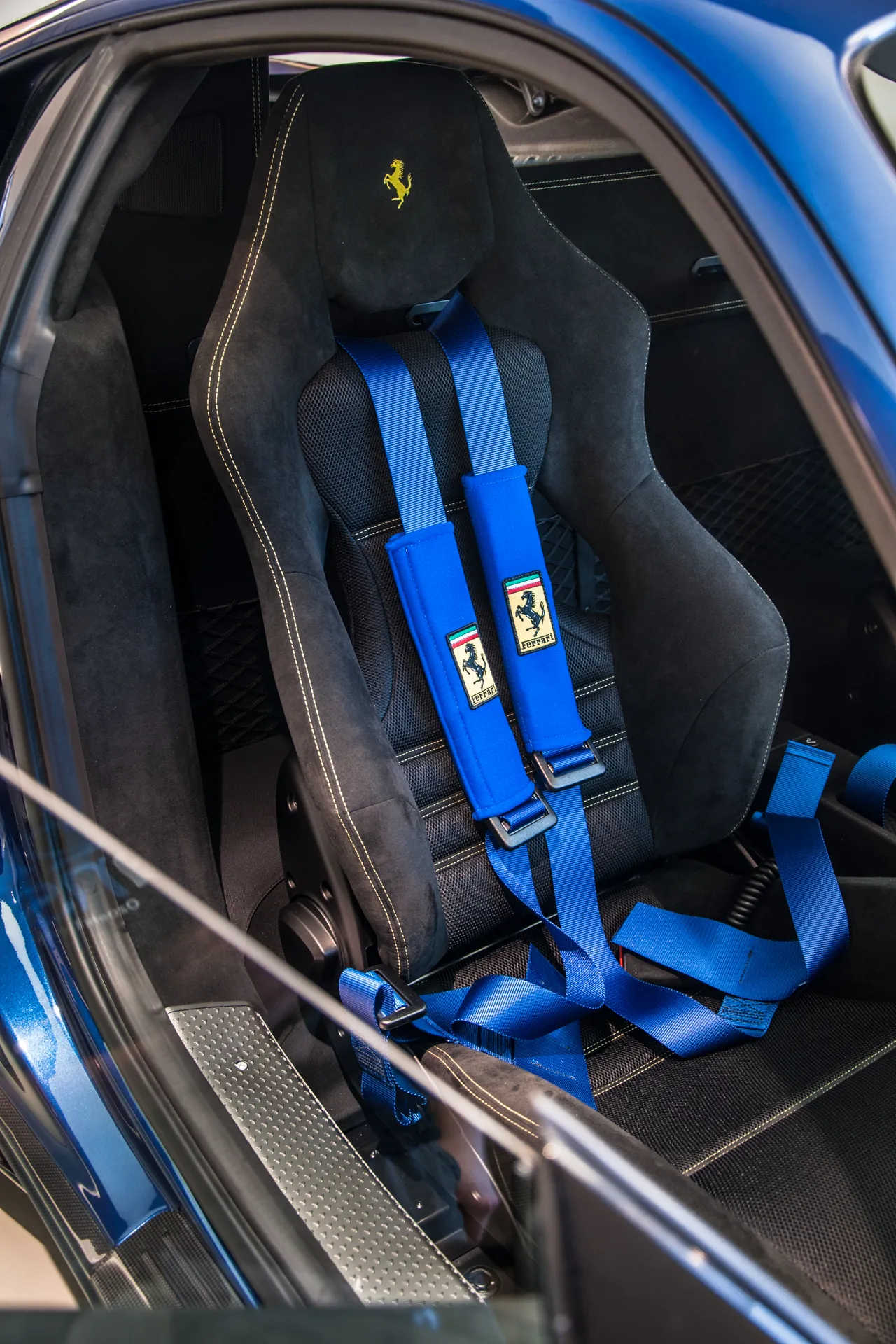 7077323-ferrari-458-speciale.jpg