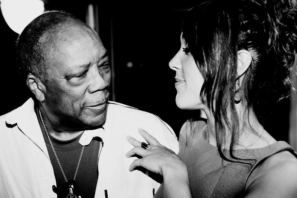 7082340-zaz-i-quincy-jones.jpg